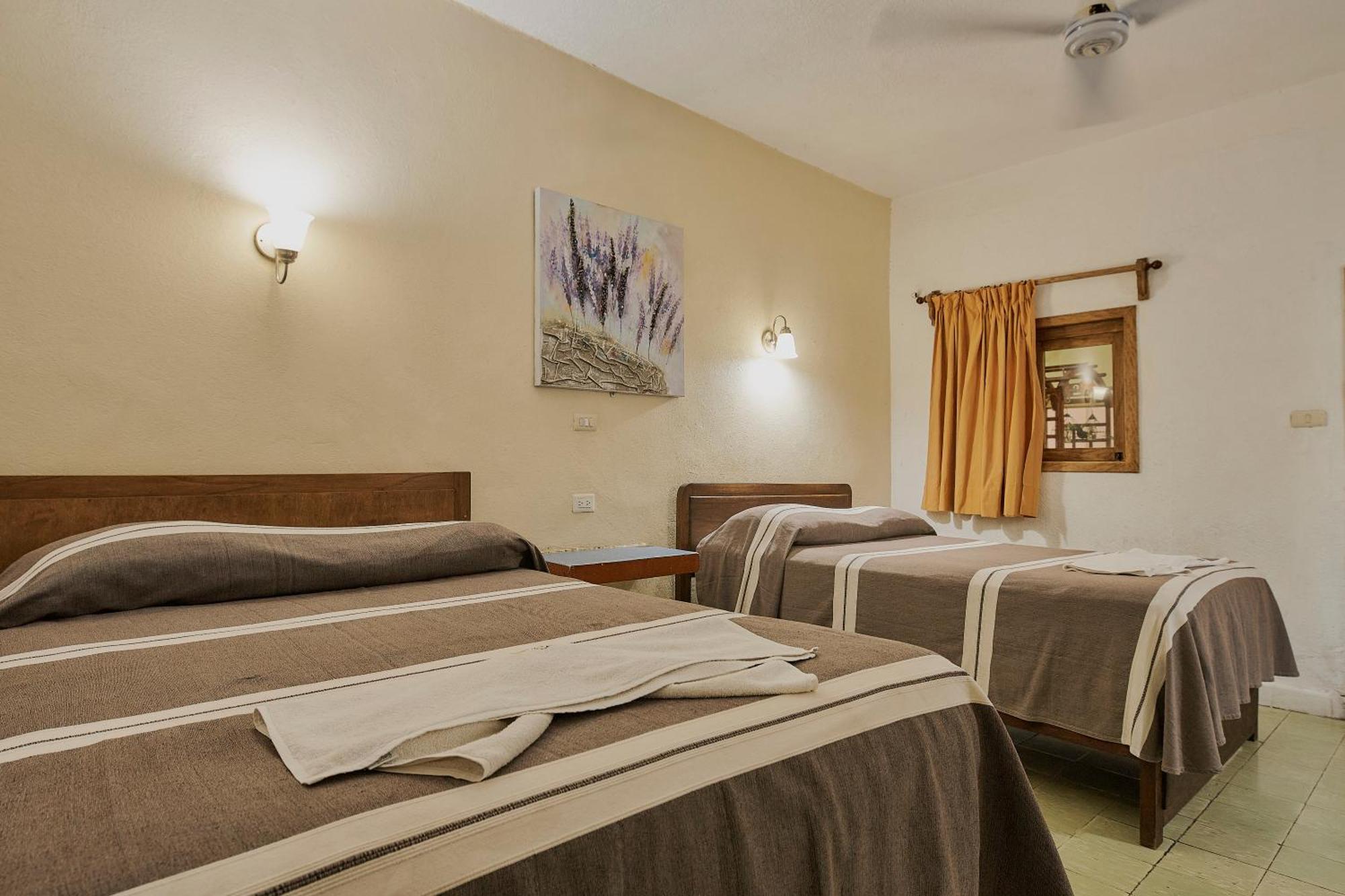 Hotel Cervantino Тапачула Екстер'єр фото